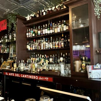 Cafe La Trova - Cocktail Bars Near Me - Miami, Florida
