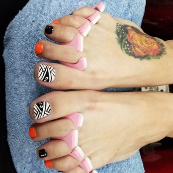 E Nails - mummy design for hallowen - Nail Salons Near Me - Las Vegas, Nevada E Nails - mummy design for hallowen - Nail Salons Near Me - Las Vegas, Nevada
