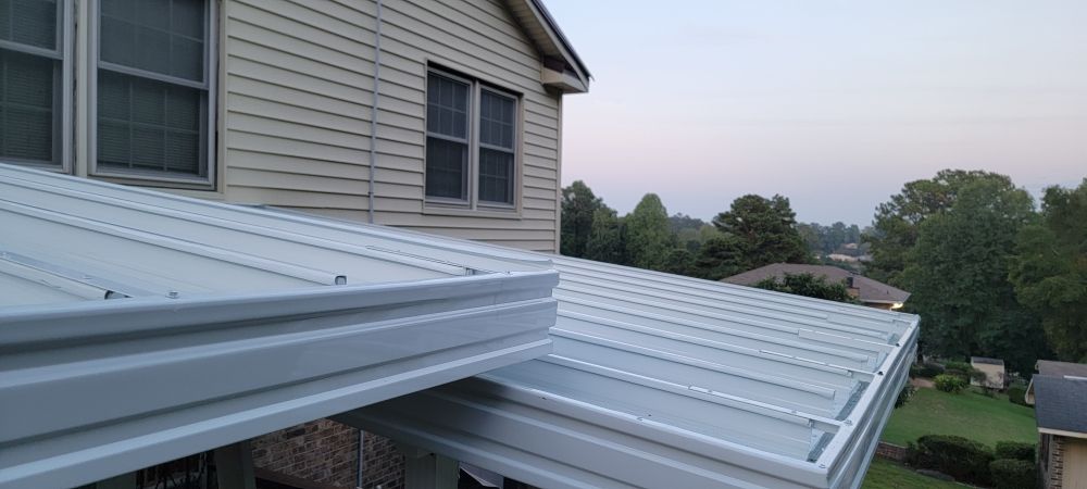 Slide of Weather Shielders Roofing Siding & Gutters