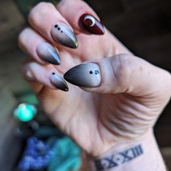 Blossom Nail & Spa