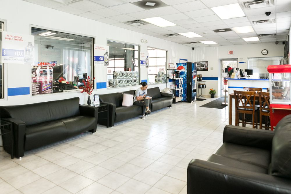 PRESTIGE QUICK LUBE Updated October 2024 10 Photos 1353 Liberty