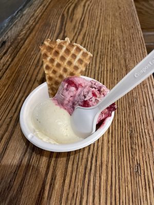 Jeni's Splendid Ice Creams by null