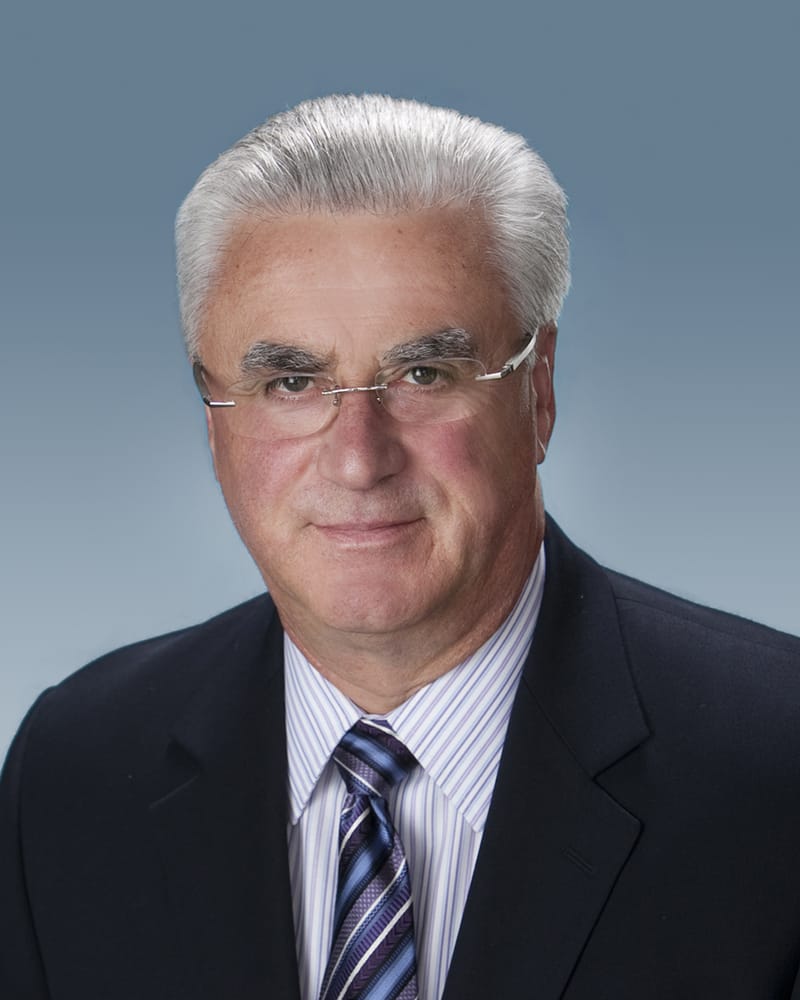 CHUCK COSTA LYON REAL ESTATE 3360 Coach Ln, Cameron Park