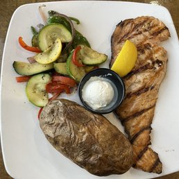 Salmon baked potato and vegetable of the day Salmon baked potato and vegetable of the day