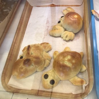 Nene Goose Bakery - Choco animals - Bakeries Near Me - Kailua, Hawaii