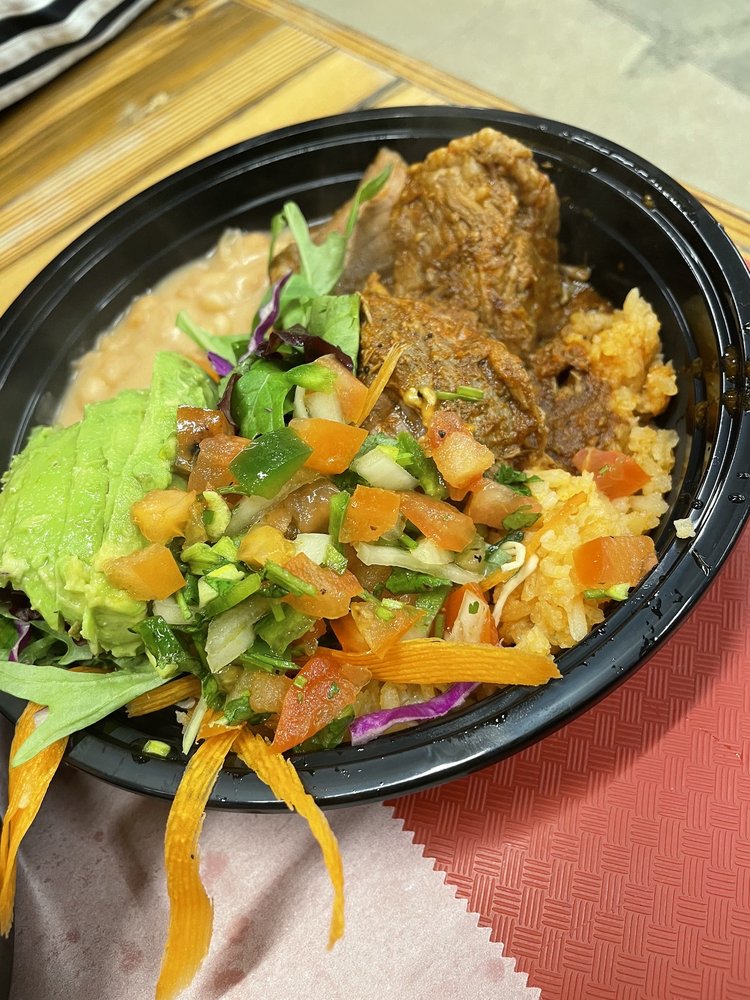 LA PLAZA BAKERY Updated August 2024 58 Photos & 51 Reviews 111