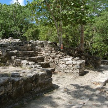 Zona Arqueológica de Cobá - Landmarks & Historical Buildings Near Me - Cobá, ROO