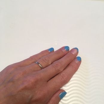 Pro Nails - Gel mani after 1.5 weeks. - Nail Salons Near Me - Fairborn, Ohio
