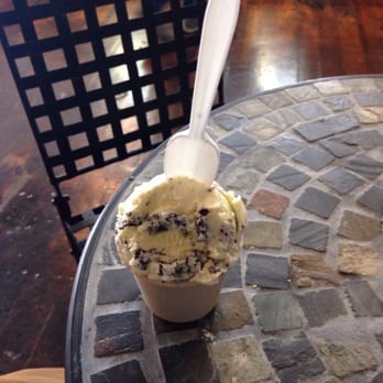 Sweetcream Dairy - Mint Chip Orgasm - Ice Cream & Frozen Yogurt Near Me - Biddeford, Maine