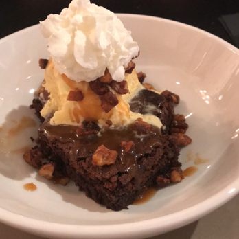 Toast - Hot Brownie Sundae - Breakfast & Brunch Near Me - Birmingham, Michigan