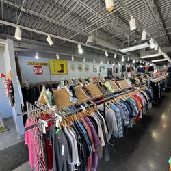 Planet Xchange - Knoxville - Men's section