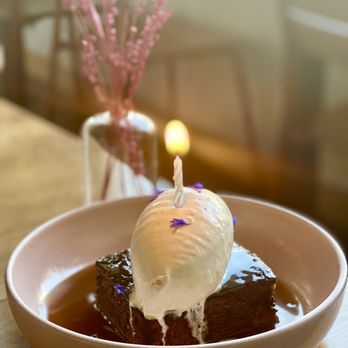 Mayfield - Sticky Toffee Pudding Date cake, butterscotch sauce, McConnell's vanilla bean ice cream - New American Near Me - San Juan Capistrano, California Mayfield - Sticky Toffee Pudding Date cake, butterscotch sauce, McConnell's vanilla bean ice cream - New American Near Me - San Juan Capistrano, California