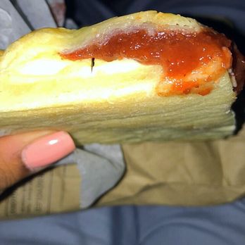 El Manantial Bakery - Guava cream cheese pastry - Bakeries Near Me - Manhattan, New York