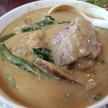 Tambayan - Kari Kari, oxtail stew. A must try dish with a peanut gravy - Filipino Near Me - Portland, Oregon Tambayan - Kari Kari, oxtail stew. A must try dish with a peanut gravy - Filipino Near Me - Portland, Oregon