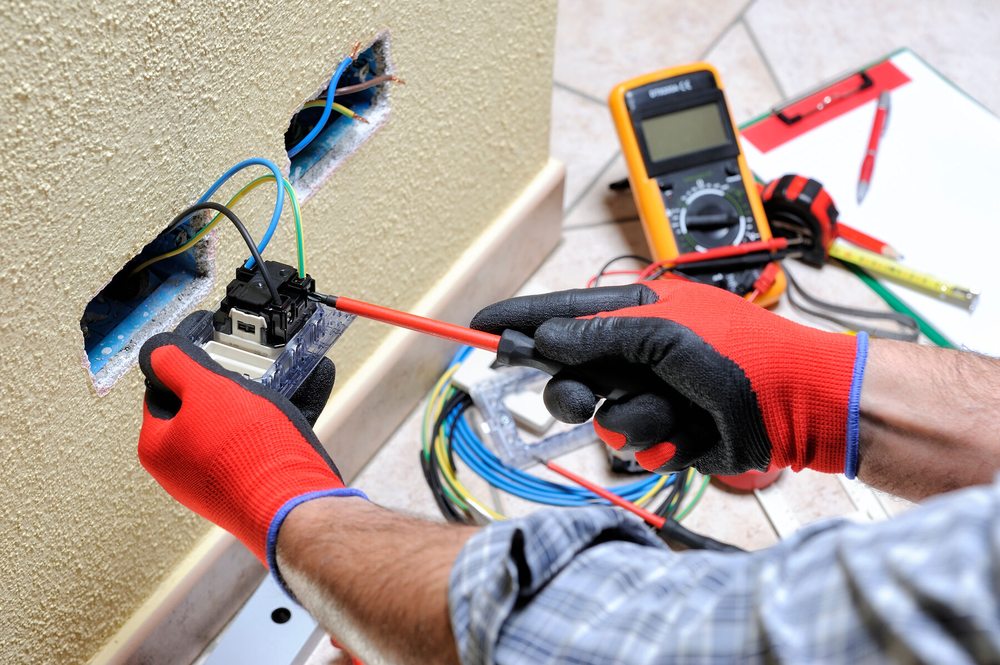 Slide of Local Trusted Electricians Santa Clarita