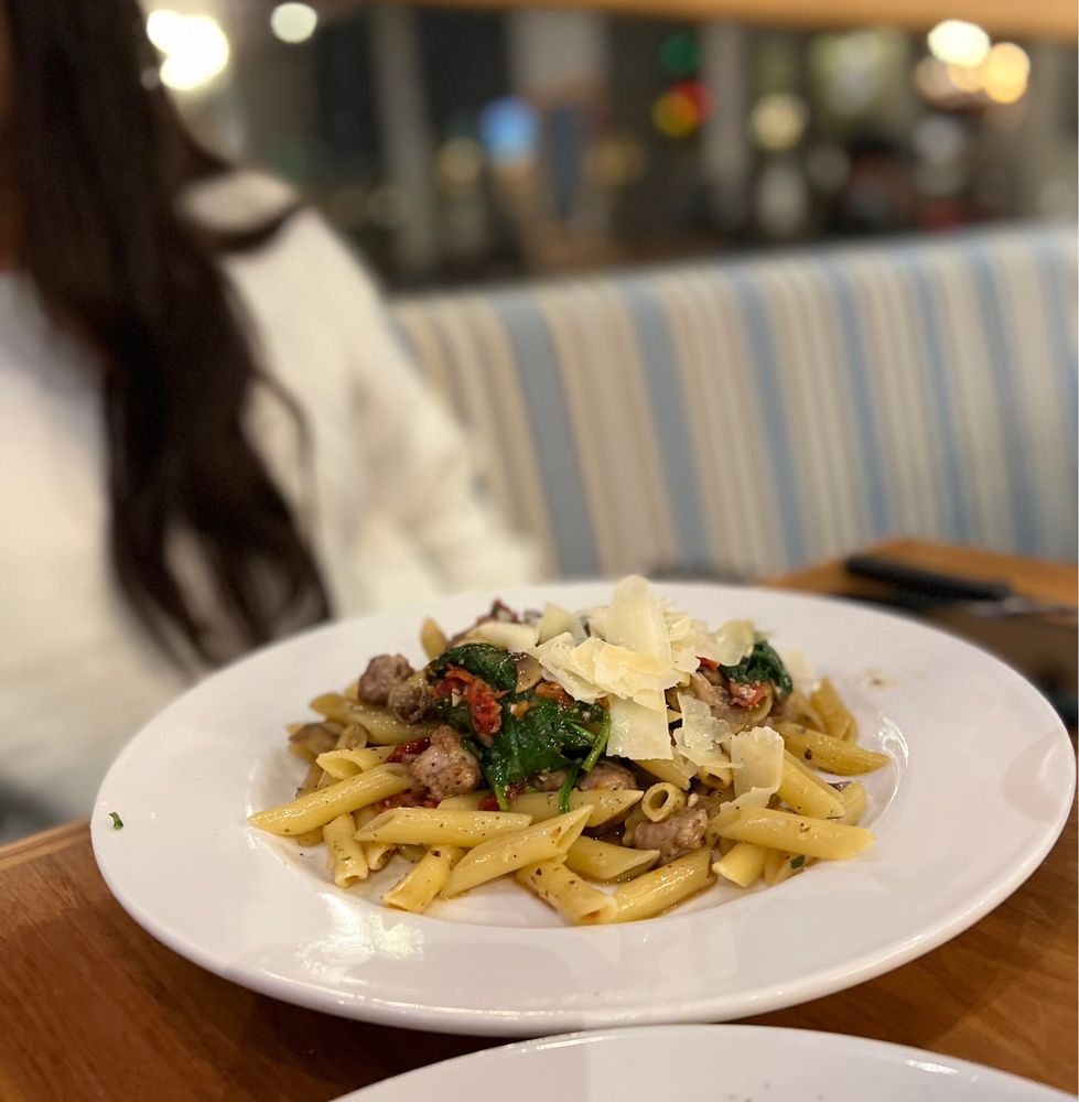 LA PIZZERIA CUPERTINO 166 Photos & 107 Reviews 10088 N Wolfe Rd