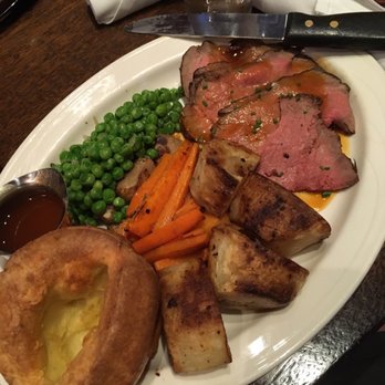 GMT Tavern - Roast beef - Bars Near Me - New York, New York GMT Tavern - Roast beef - Bars Near Me - New York, New York