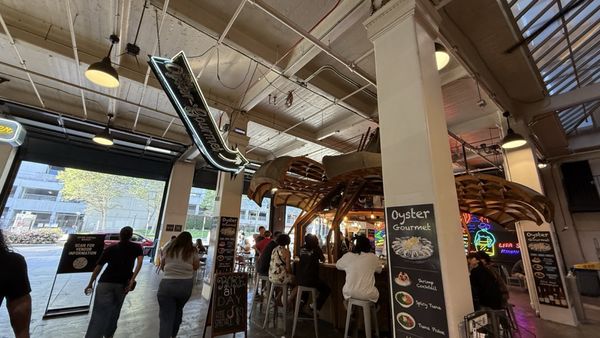 The Oyster Gourmet by null