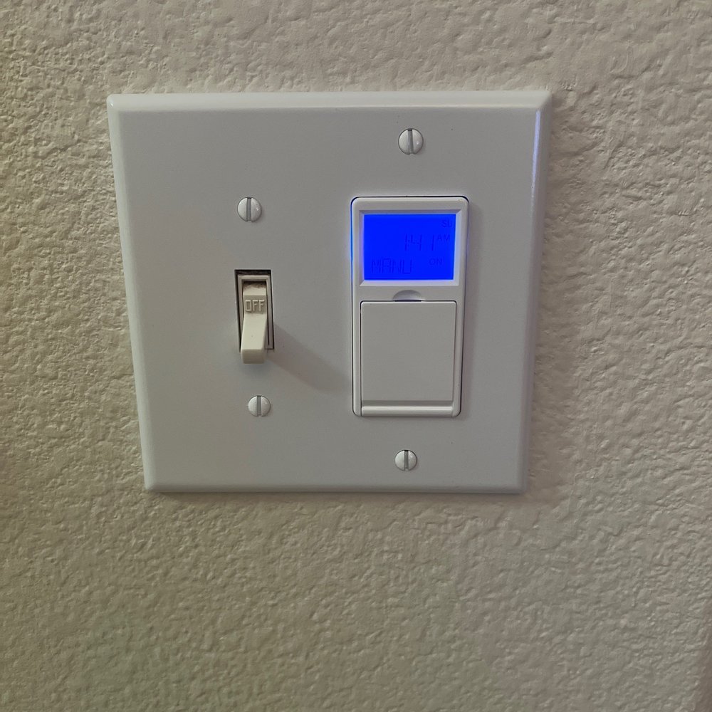 SunSmart Digital Timer switch. SunSmart Digital Timer switch.
