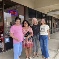 Family in from Texas, had mani/pedi morning with the girls.  As always Bea and her team were wonderful! It's my go to place