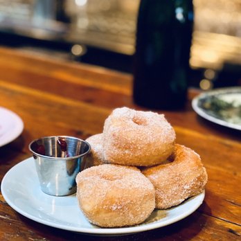 Mindy's Bakery - Brioche donuts with a raspberry coulis - Desserts Near Me - Chicago, Illinois