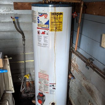 Valu-Rite Plumbing - I think this water heater may need replacement! - Plumbing Near Me - Woodstock, Georgia Valu-Rite Plumbing - I think this water heater may need replacement! - Plumbing Near Me - Woodstock, Georgia