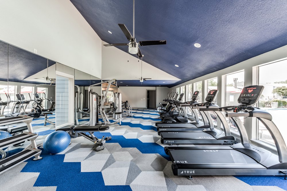 WARWICK AT WESTCHASE APARTMENTS Updated April 2024 69 Photos & 20