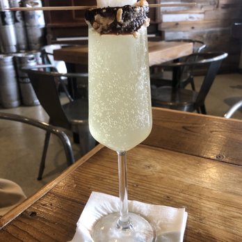 Crown&Crow - Special weekend order, S'more Mosa! - Cocktail Bars Near Me - Brentwood, California Crown&Crow - Special weekend order, S'more Mosa! - Cocktail Bars Near Me - Brentwood, California