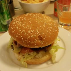 Dungog Pizza - Works Burger yummo
