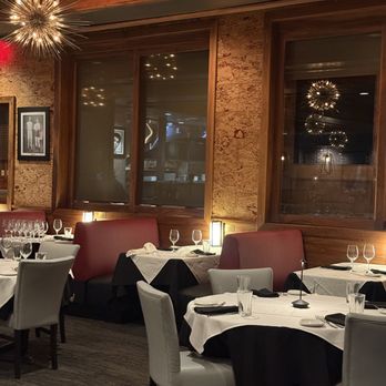 Sullivan's Steakhouse - Steakhouses Near Me - Wilmington, Delaware Sullivan's Steakhouse - Steakhouses Near Me - Wilmington, Delaware