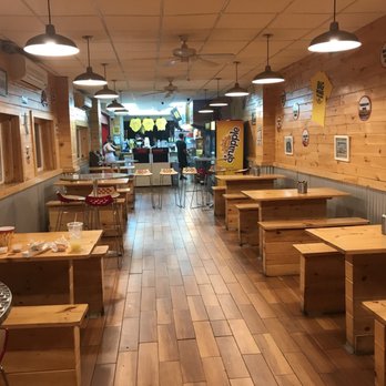 Grab a Wiener - Dining Area- very nice and clean - Hot Dogs Near Me - Wildwood, New Jersey Grab a Wiener - Dining Area- very nice and clean - Hot Dogs Near Me - Wildwood, New Jersey
