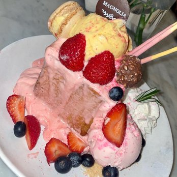 Sisters Thai - The toast rocky strawberry dessert - Thai Near Me - Alexandria, Virginia Sisters Thai - The toast rocky strawberry dessert - Thai Near Me - Alexandria, Virginia