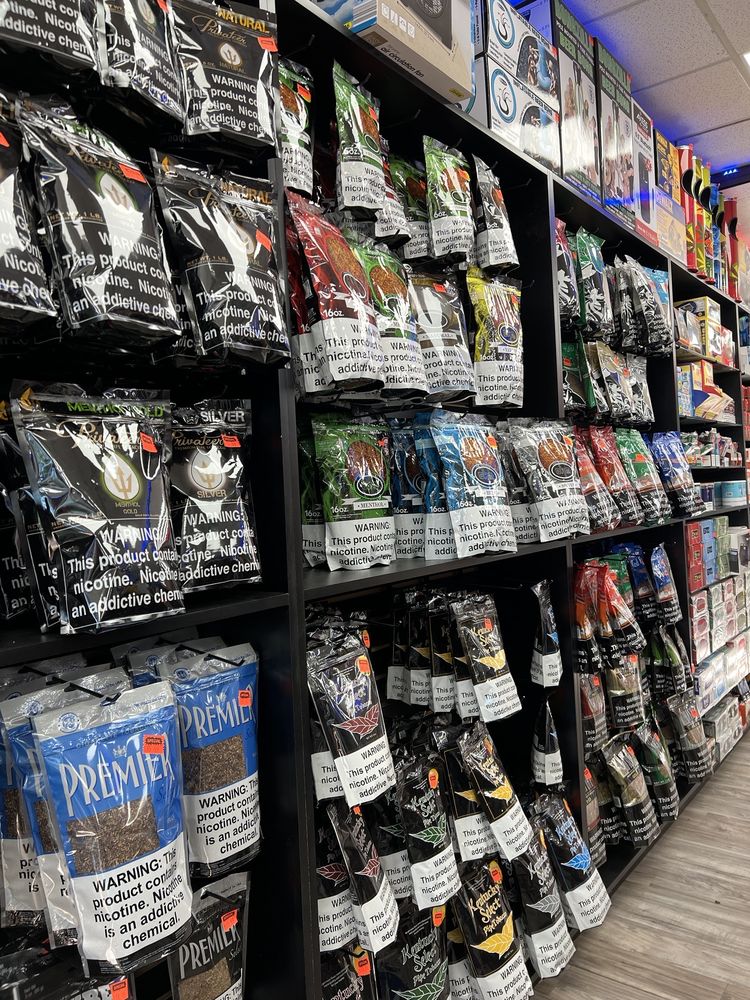 SMOKERS TOBACCO DRIVE THRU Updated September 2024 16 Photos