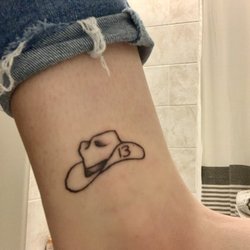 Cowboy hat with number 13 aka song "13" by lany