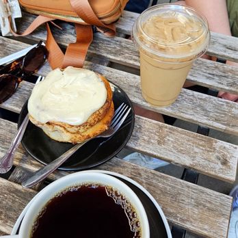 Ritual Coffeehouse - Finally latte, brewed coffee, cinnamon roll - Coffee & Tea Near Me - Chicago, Illinois