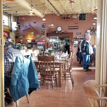 The Pump Cafe - Inside - Breakfast & Brunch Near Me - Springfield, Oregon