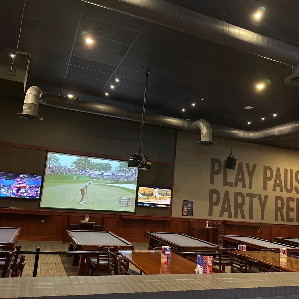 Dave & Buster's Springdale - Cincinnati - Pool room - Arcades Near Me - Springdale, Ohio