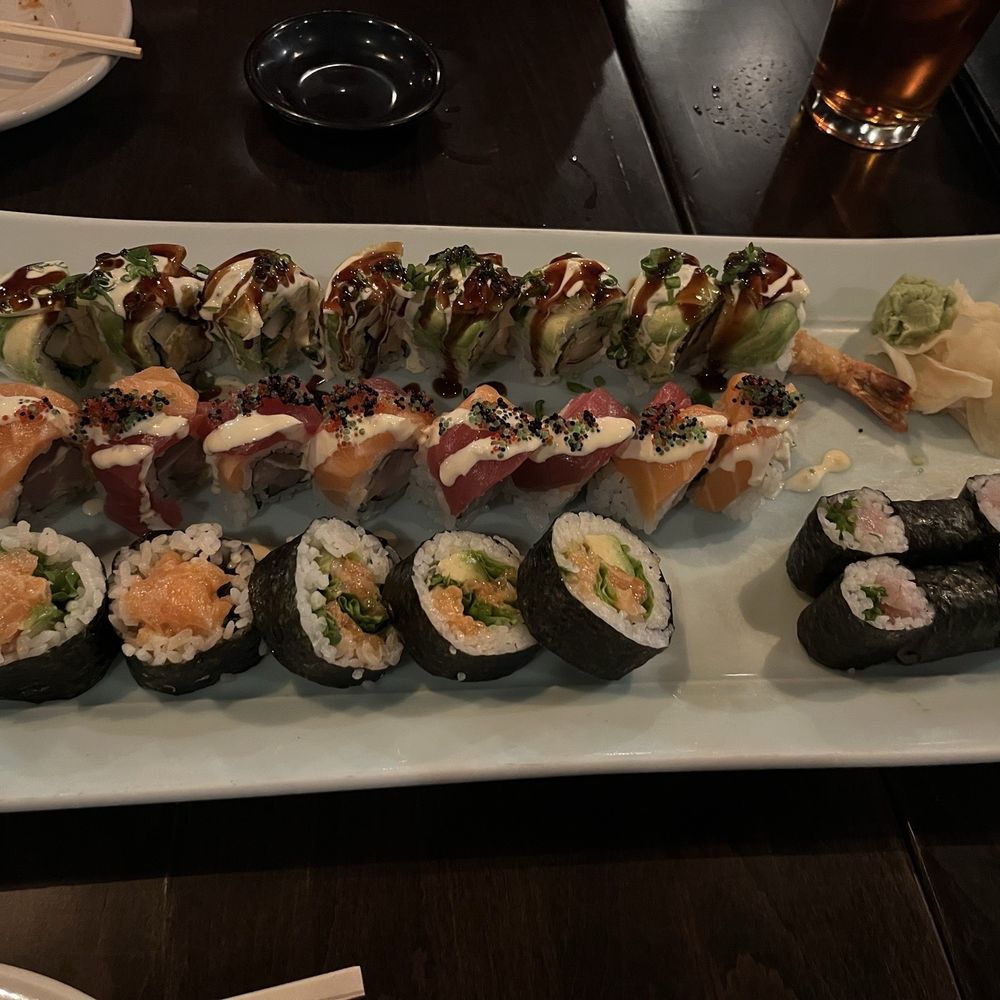 Spicy Salmon (5), Jurassic Marc (8), Deluxe Saji-Ya (8), Negihama (6) Spicy Salmon (5), Jurassic Marc (8), Deluxe Saji-Ya (8), Negihama (6)