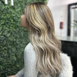 Concept Dominican Hair studio