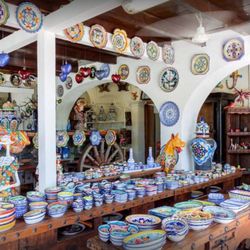 The Sacristia Art & History - Give me ALL the pottery!