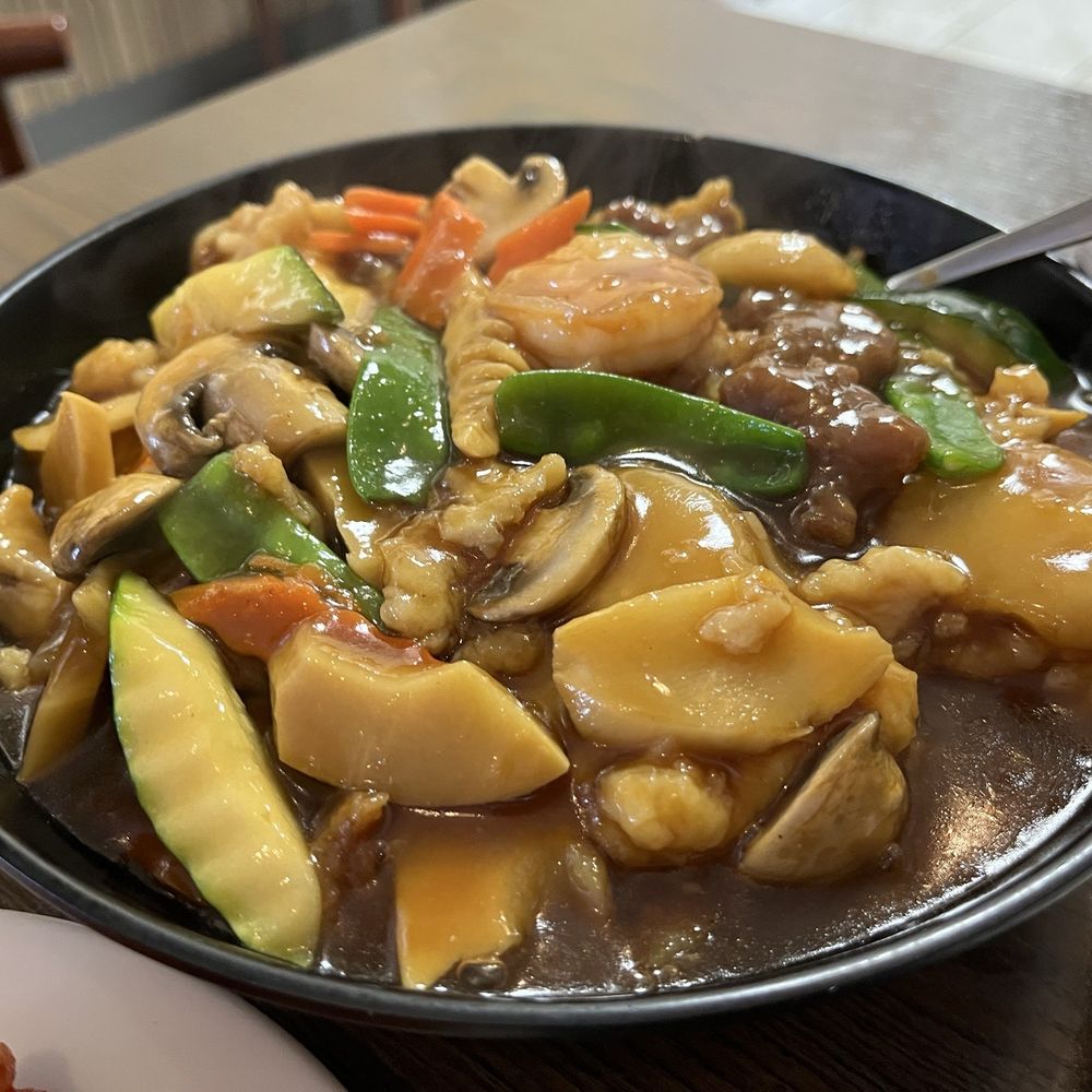 Dragon Bite - House Chow Fun - Chinese Near Me - Henderson, Nevada
