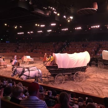 Dolly Parton's Stampede - During the show - Performing Arts Near Me - Pigeon Forge, Tennessee