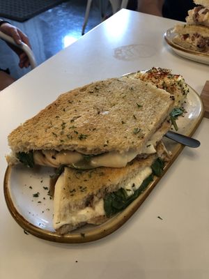 Grilled Cheese Bar by null