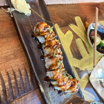 Blue Sushi Sake Grill - Lion King* roll - Sushi Bars Near Me - Chicago, Illinois