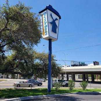 Dutch Bros Coffee - Juice Bars & Smoothies Near Me - Castle Hills, Texas Dutch Bros Coffee - Juice Bars & Smoothies Near Me - Castle Hills, Texas
