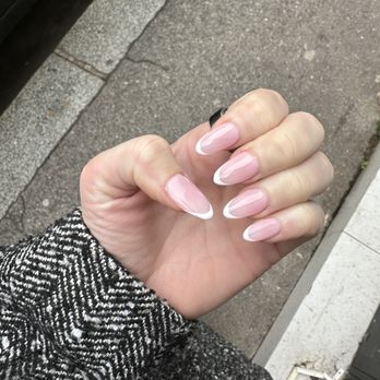 DUPIN NAIL BAR since 2012 - Nail Salons Near Me - Paris, 75
