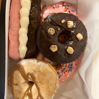 Krusty’s Donuts - a variety of doughnuts - Donuts Near Me - Mankato, Minnesota