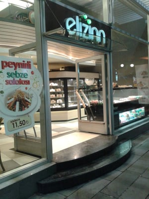 Elizinn Patisserie Restaurant by null