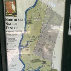 Northlake Nature Center - Nature Walk Trail Guide