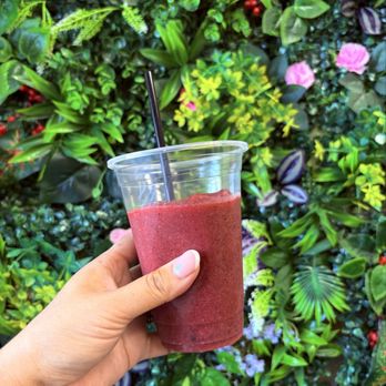ichop - Smoothie   Ig @yumthatgreenville - Juice Bars & Smoothies Near Me - Greenville, South Carolina